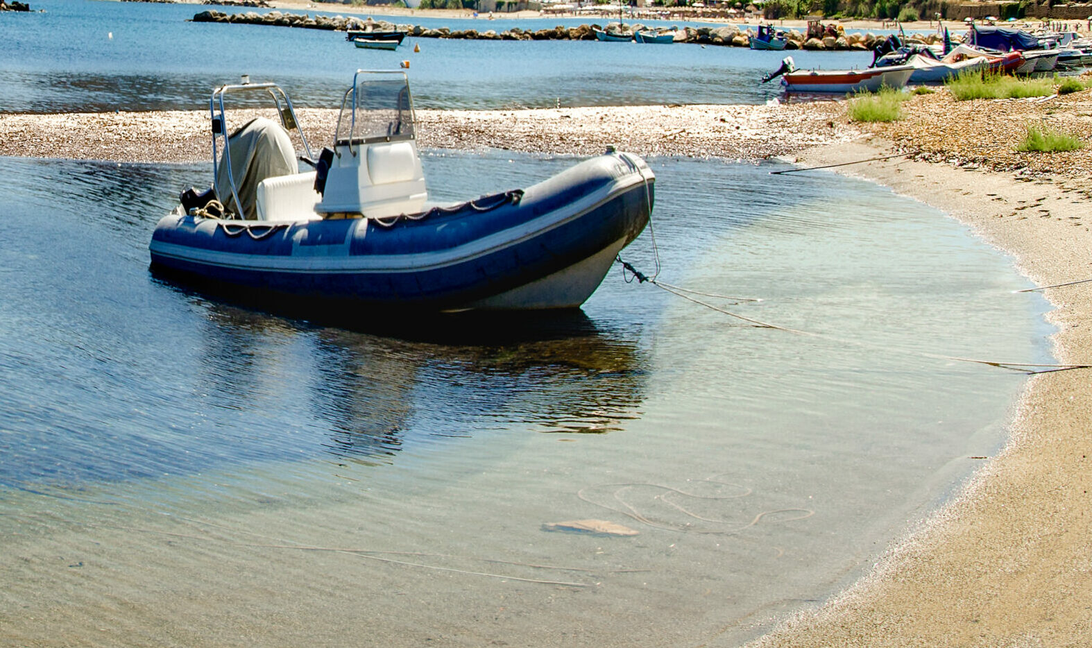 Louer un semi rigide avec aboatservices